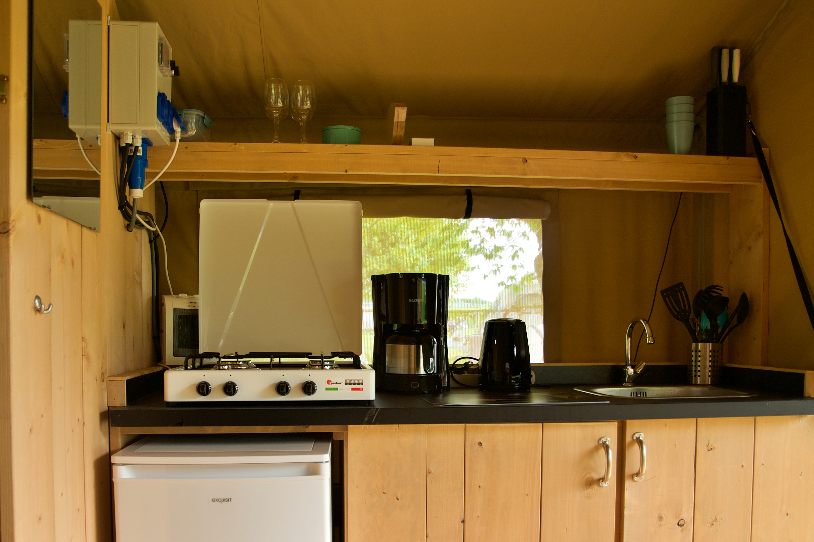 Safaritent met toilet voor 6 personen in Drenthe